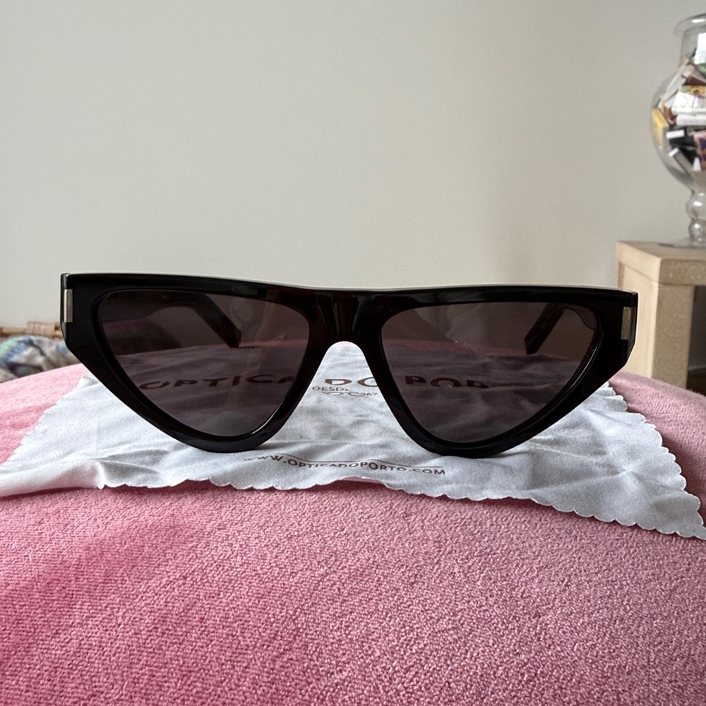 Saint Laurent SL 468 Sunglasses